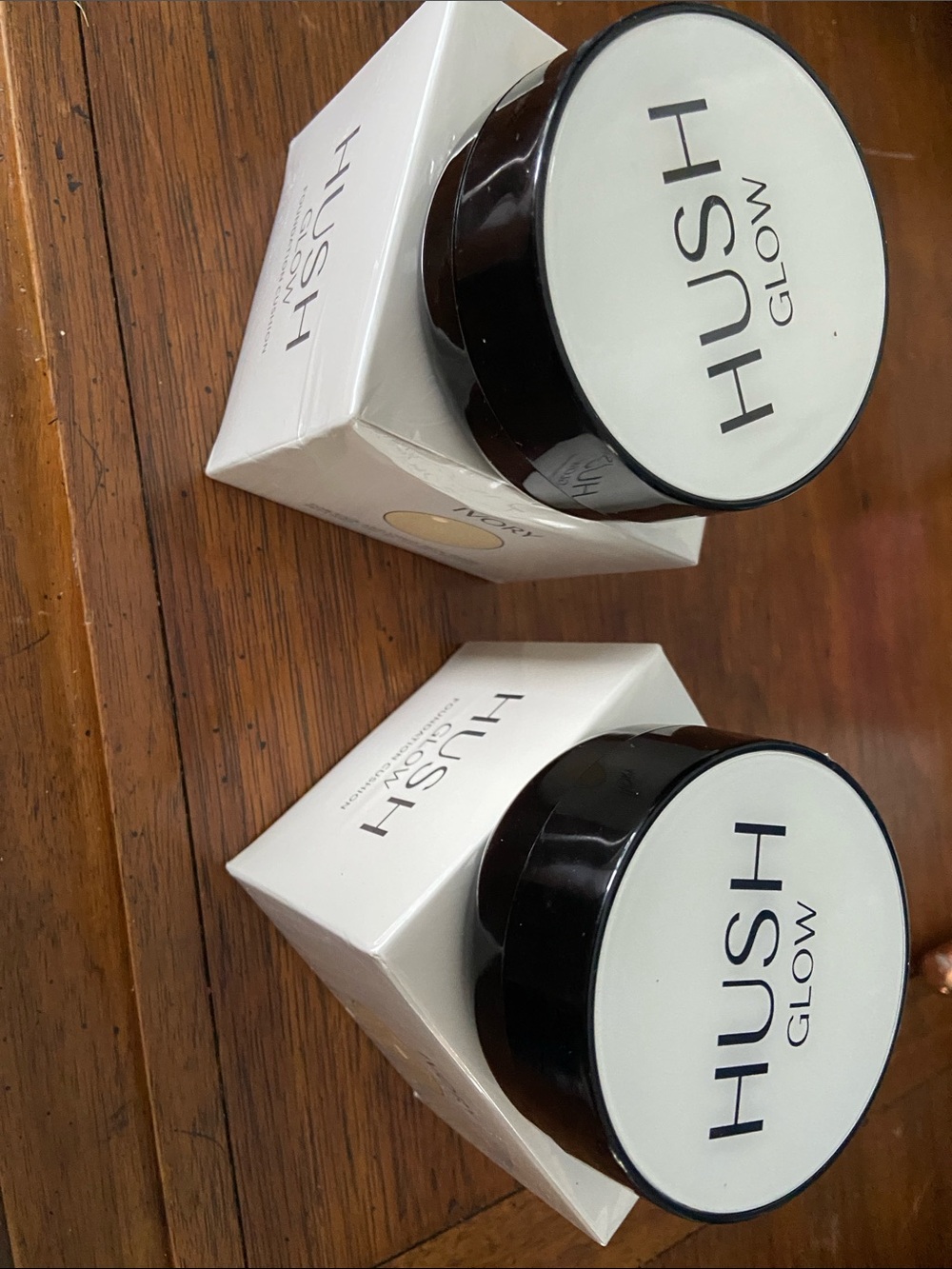 HUSH Glow  Foundation cushion  - 4 new containers ( 2in sealed boxes) ivory